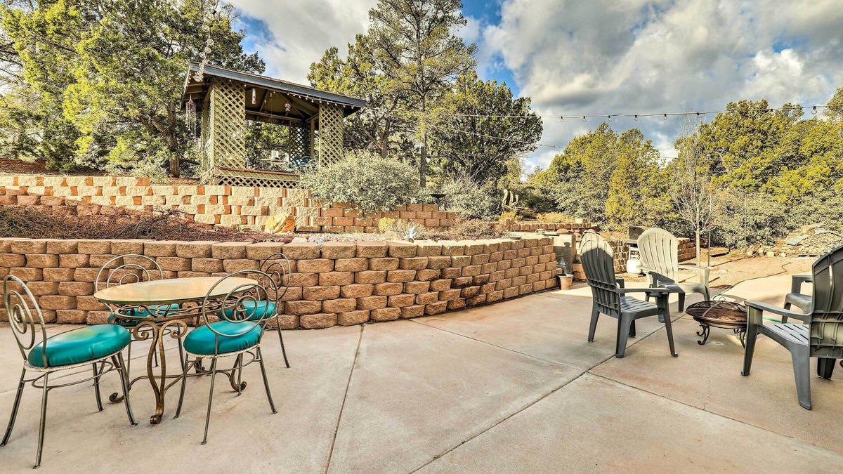 Payson Apartment | Gazebo & Fire Pit: Pet-Friendly Payson Home!