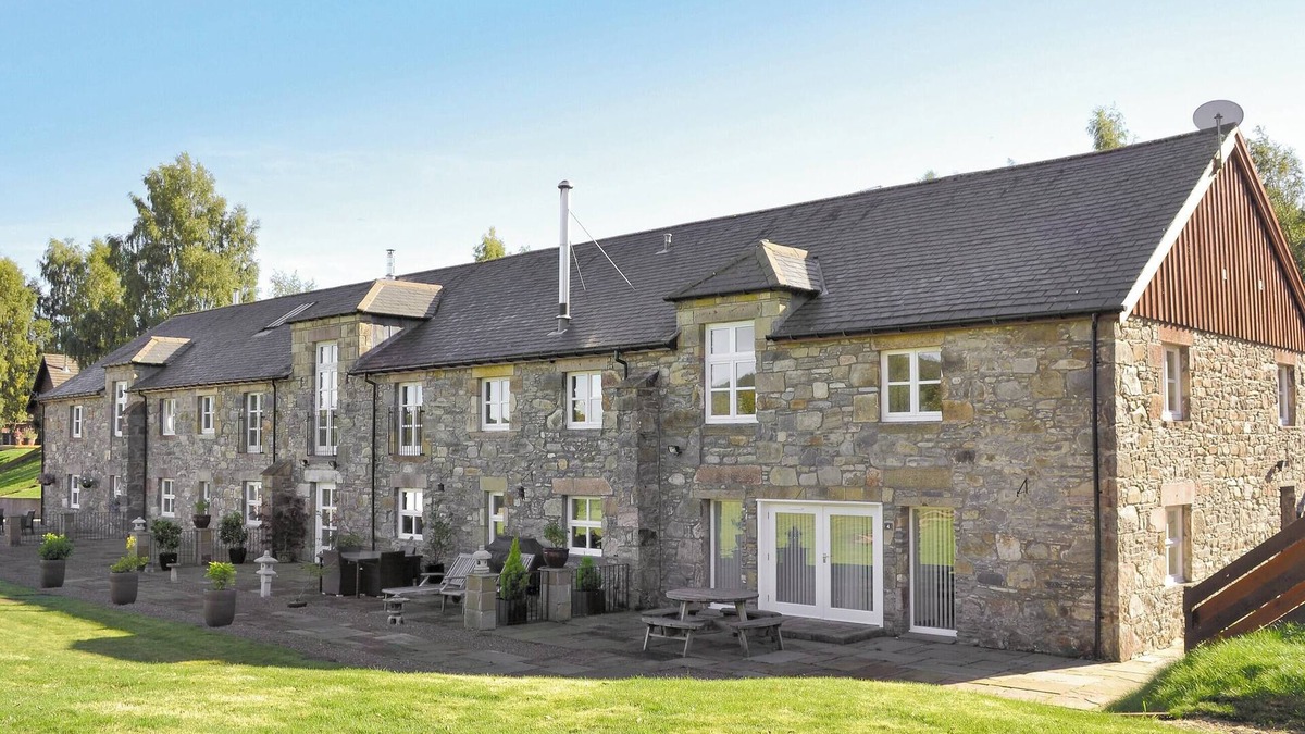 Glenlivet Cottage | 2 bedroom accommodation in Cragganmore near Ballindalloch