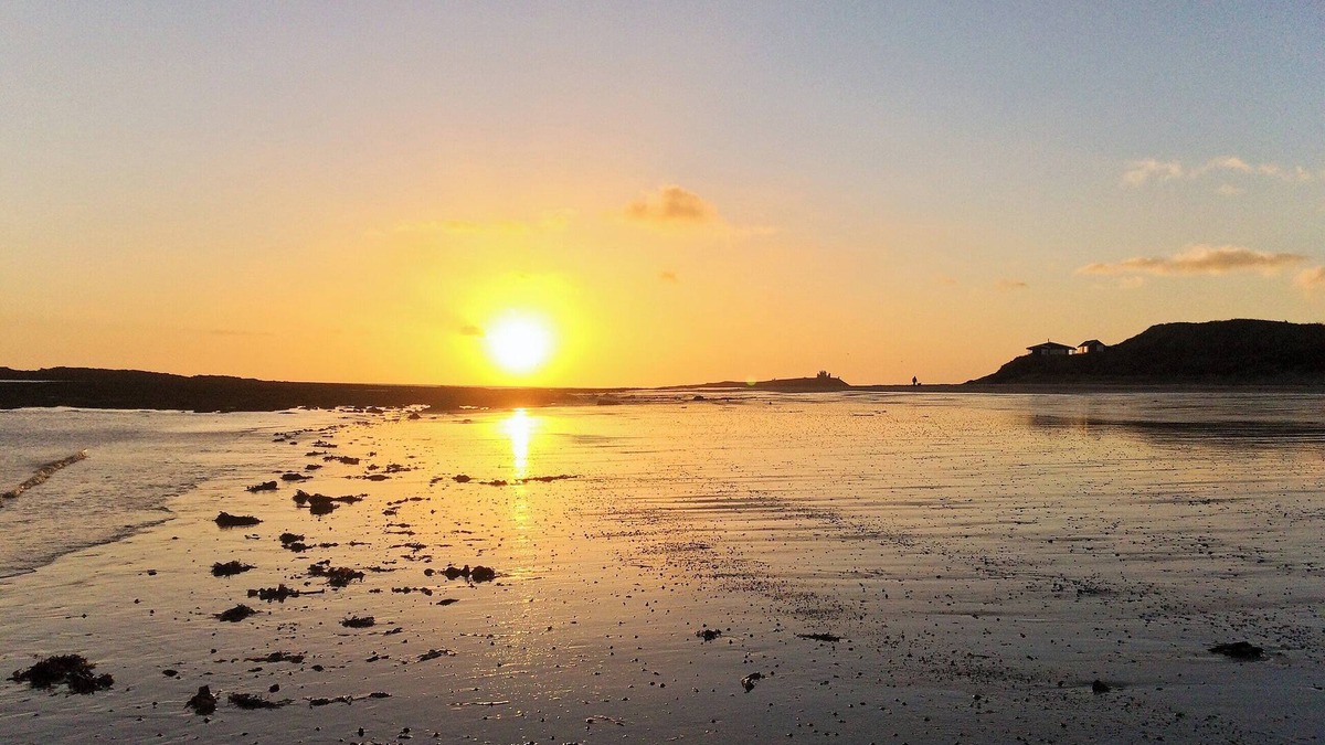 Newton by the Sea Cottage | 5 bedroom accommodation in Newton-by-the-Sea near Alnwick