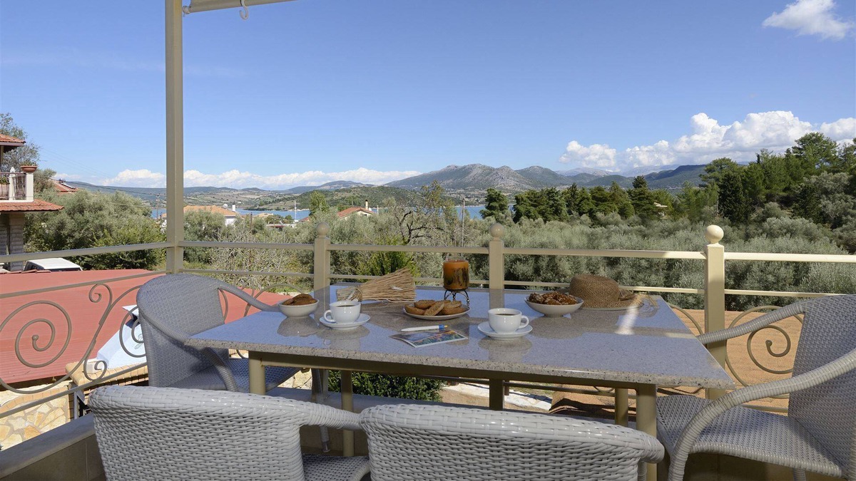 Lygia Villa | Gea Villas -Sea View Luxury Maisonettes