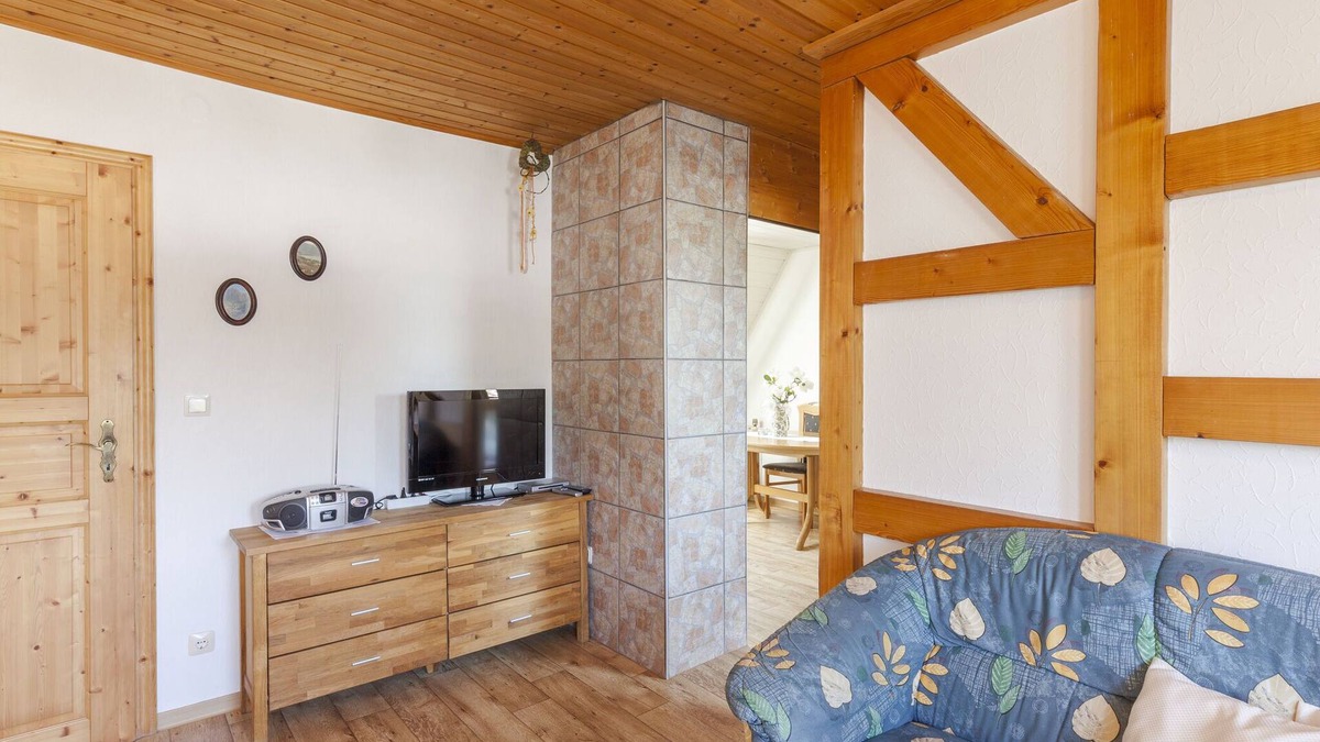 Hallenberg Apartment | Gemütliches Appartement in Hallenberg mit Terrasse