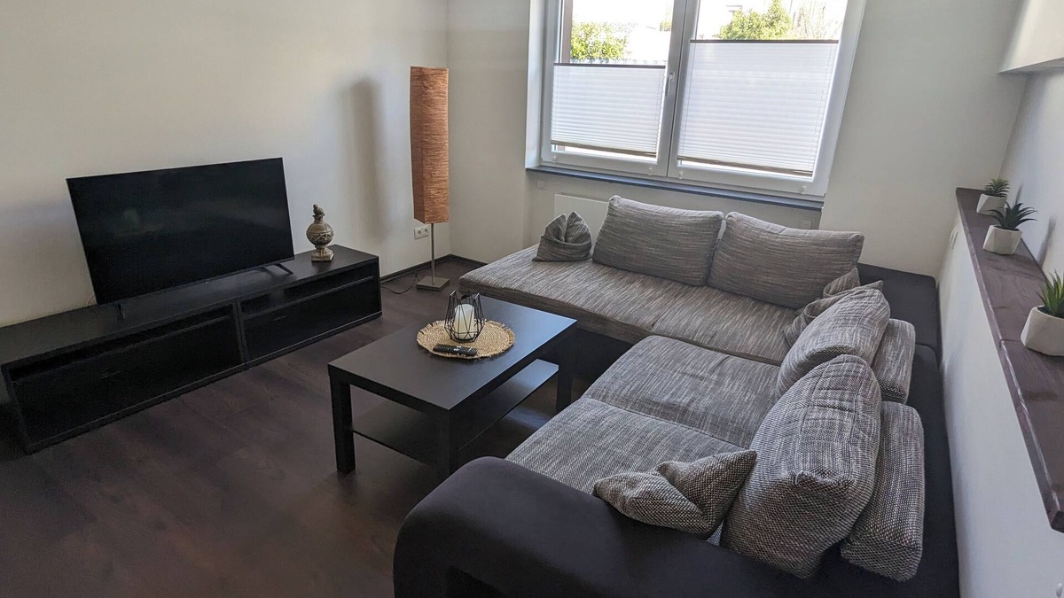 Becheln Apartment | Gemütlich und Modern Ausgestattete Ferienwohnung im Idyllischen Rheinlahn-kreis