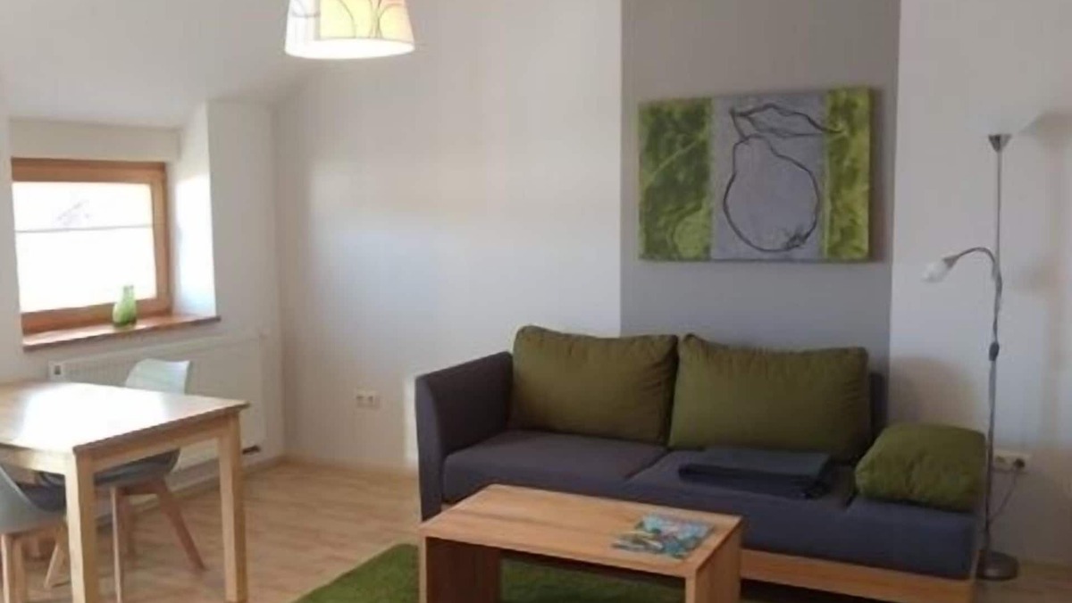 Nordheim a. Main Apartment | Gemütliche 50qm Ferienwohnung mit Balkon, kostenfreies Parken und WLAN; Frühstücksbuffet, voll ausgestatte Küche