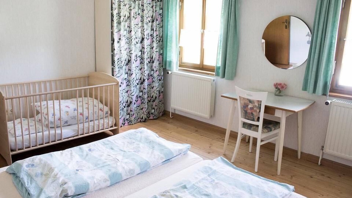 Leutershausen Apartment | Gemütliche 85qm Ferienwohnung mit kostenfreiem WLAN und Parken