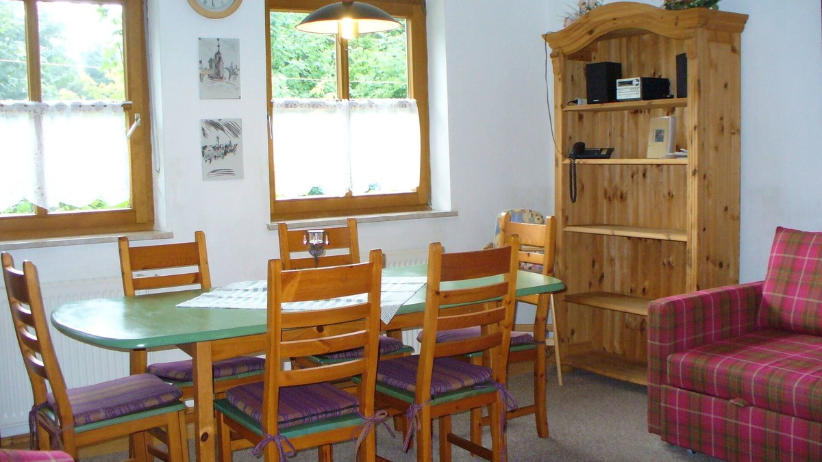 Marktrodach Apartment | Gemütliche Ferienwohnung (55qm) im Erdgeschoss in ruhiger Lage