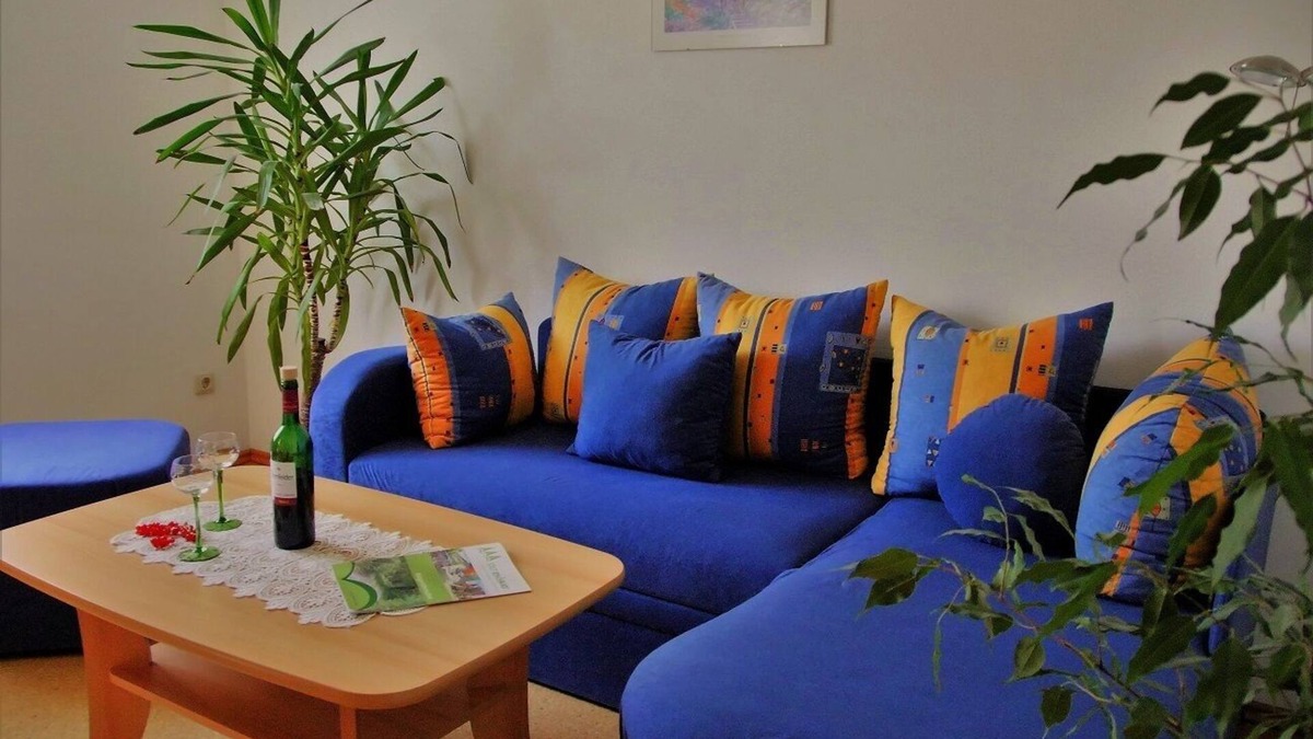 Schoenwald Apartment | Gemütliche Ferienwohnung mit Terrasse