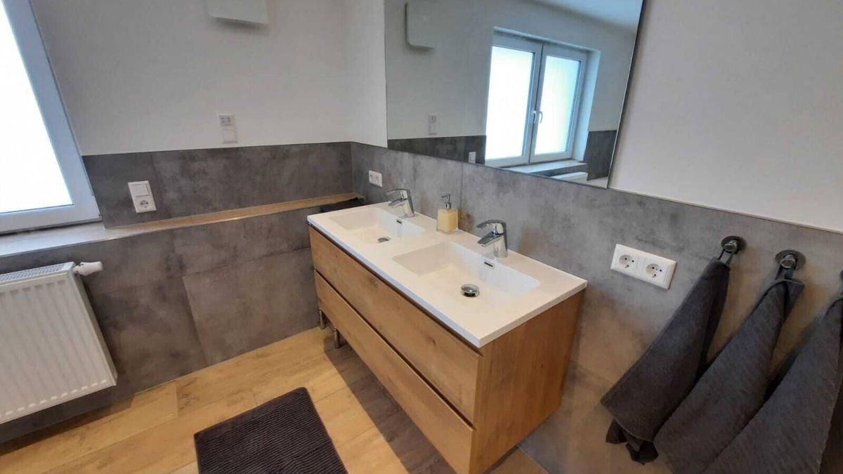 Guenzburg Apartment | Gemütliche Ferienwohnung für bis zu 6 Personen
