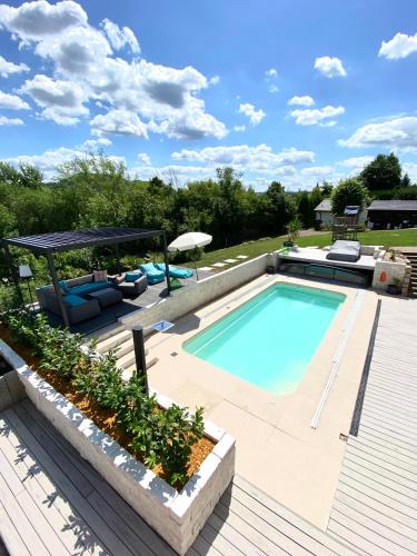 Kahla Apartment | Gemütliche Ferienwohnung mit Pool bei Jena