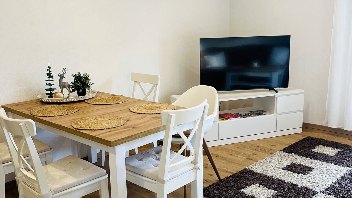 Weikersheim Apartment | Gemütliche Maisonette Wohnung mit Terrasse und Balkon an der Romantischen Straße
