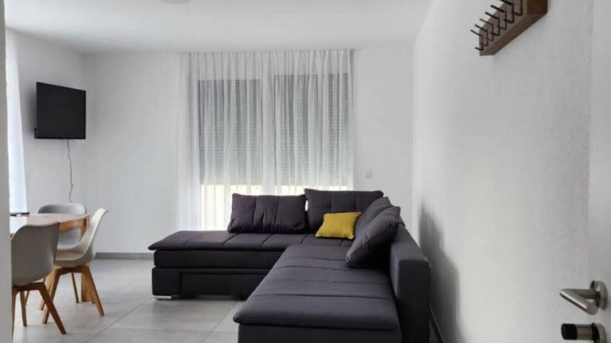 Kaltbrunn Apartment | Gemütliches Apartment mit zu 6 Personen