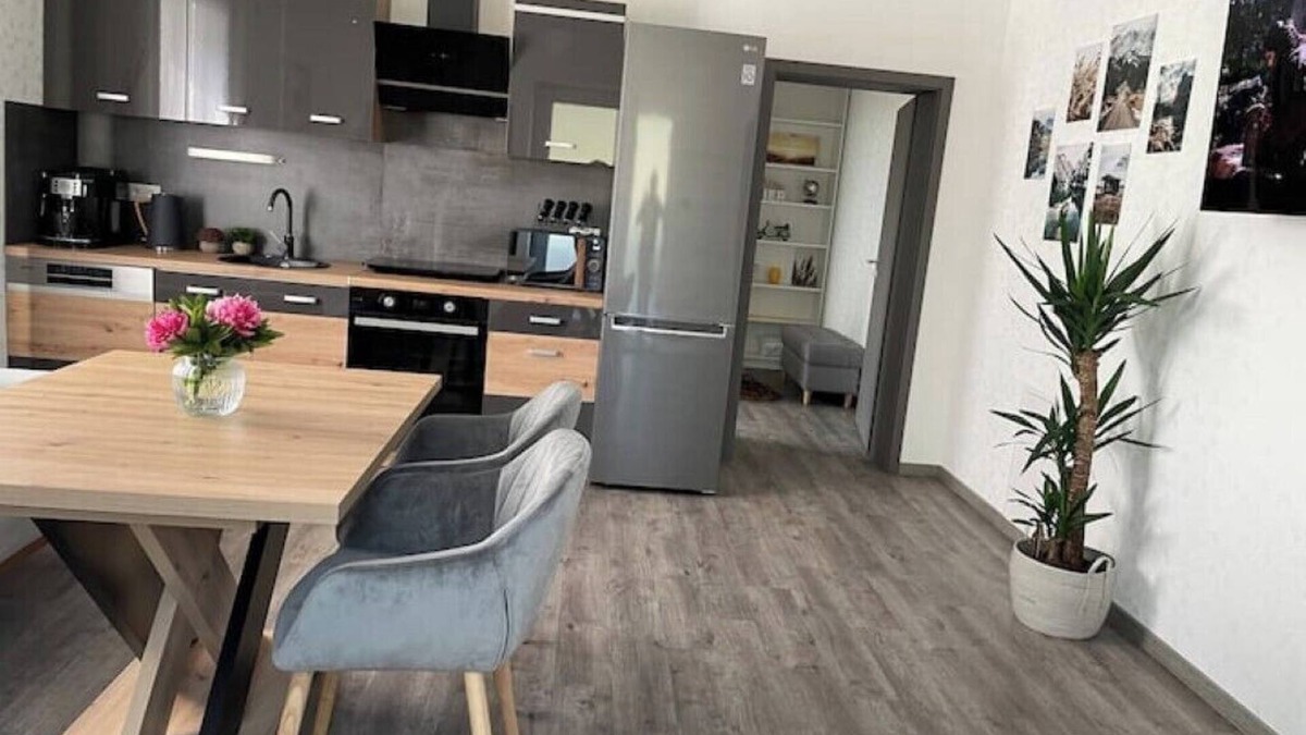 Huenfeld Apartment | Gemütliches Apartment mit Balkon in Hünfeld