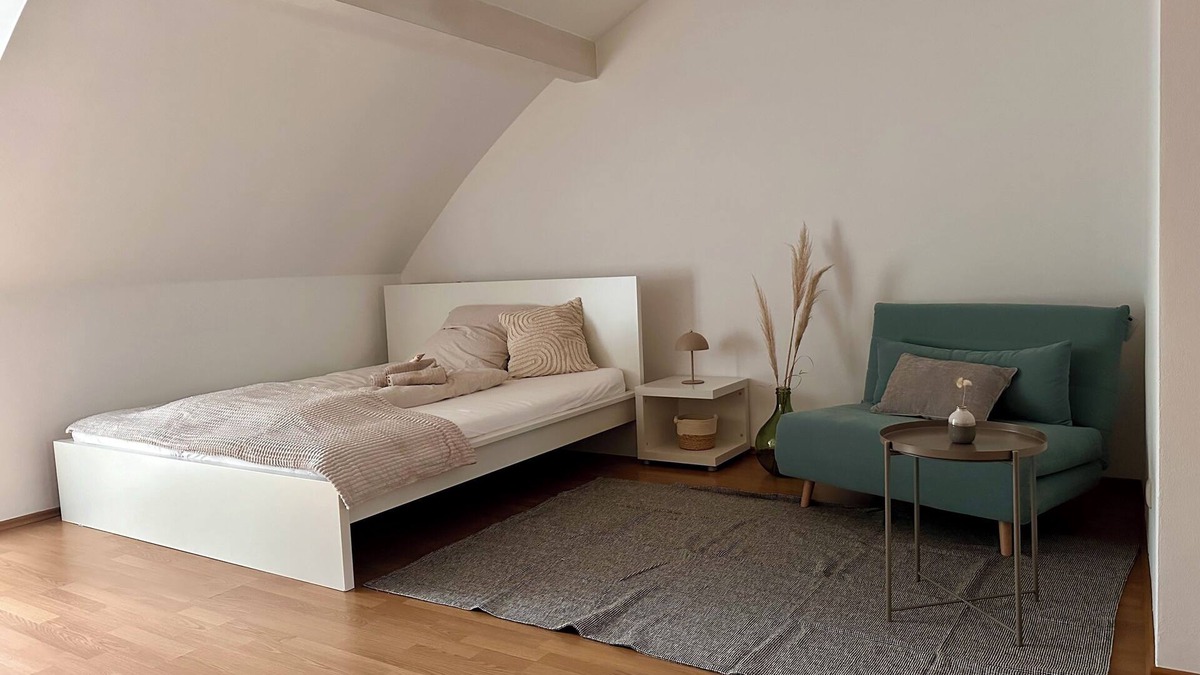 Bad Aibling Apartment | Gemütliches Sonnen Apartment, 42qm für bis zu 3 Personen