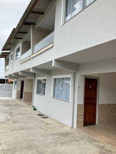 Penha House | Geminado da mada casa 3