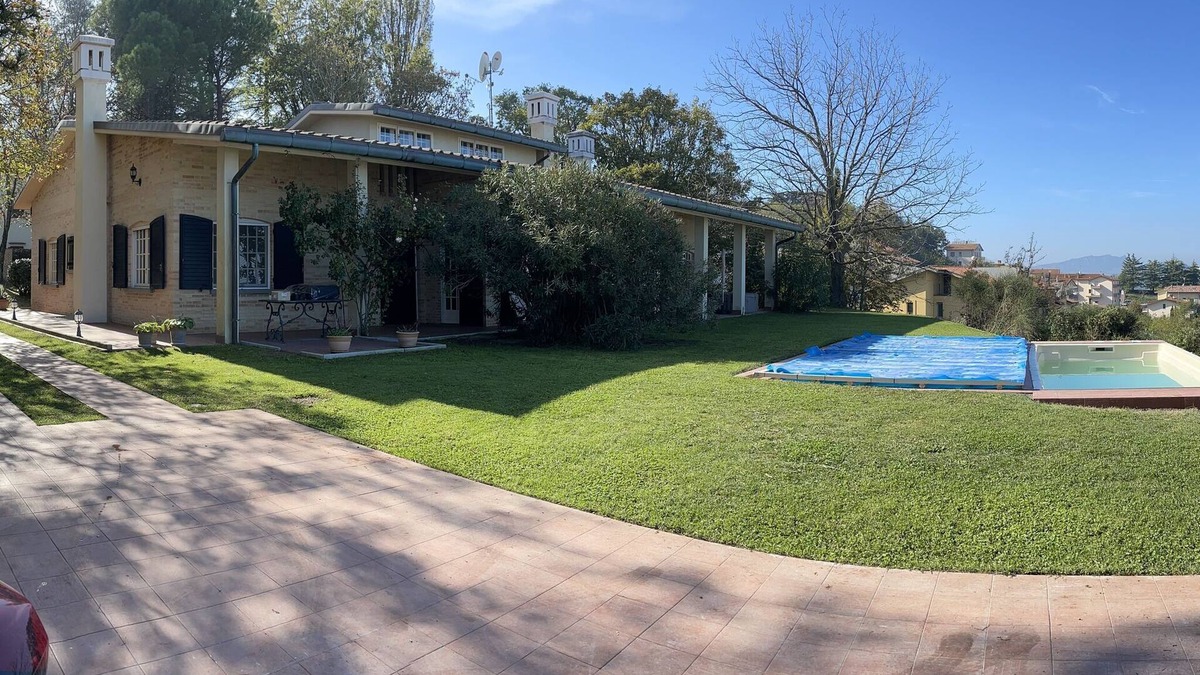 Gemmano Villa | Gemmano's villa with pool and Vineyard