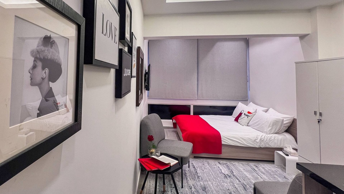 Beirut Central District Hotel | Gemmayzeh House Brown