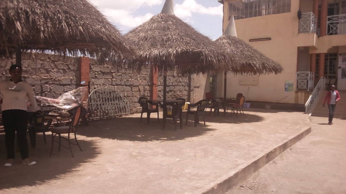 Thika Hotel | Gempark Grand Hotel