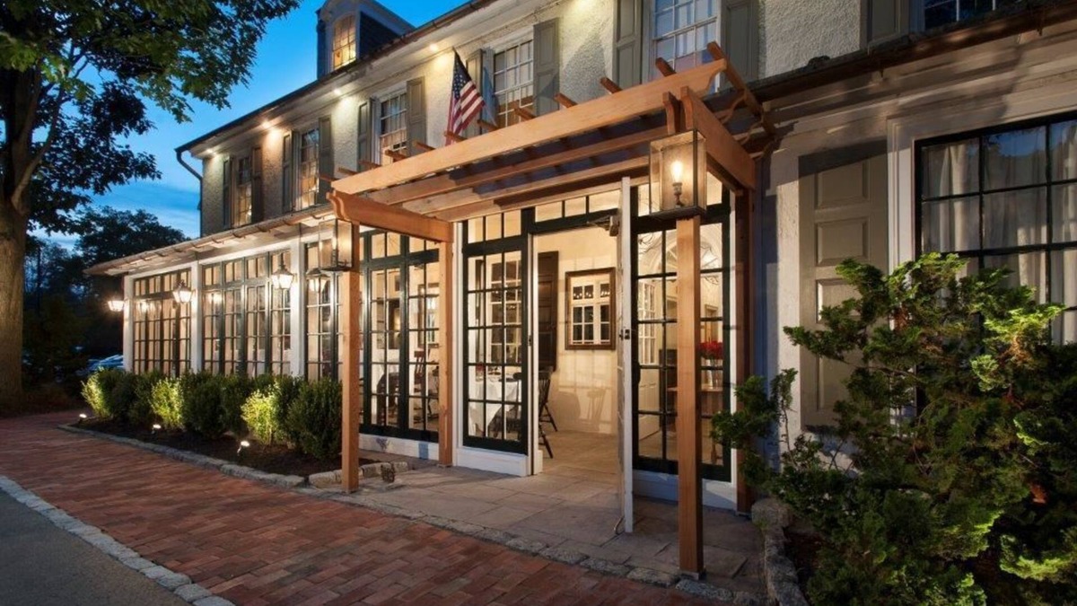 Malvern Bed & Breakfast | General Warren