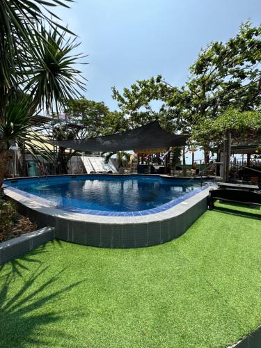 Bauang Resort | Generosa Beach Club