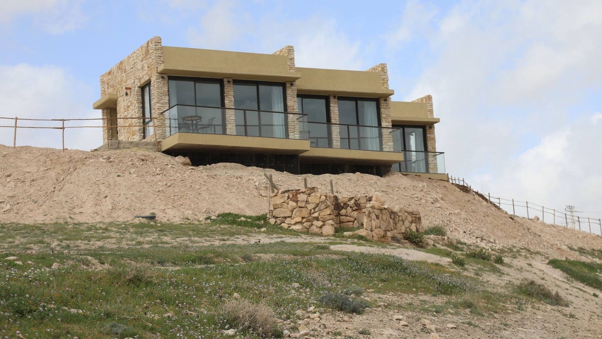 West Bank Cabin | Genesis Land Desert hospitality