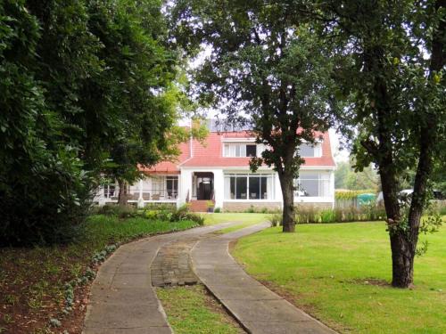 Vredefort House | Gentle Breeze Retreat
