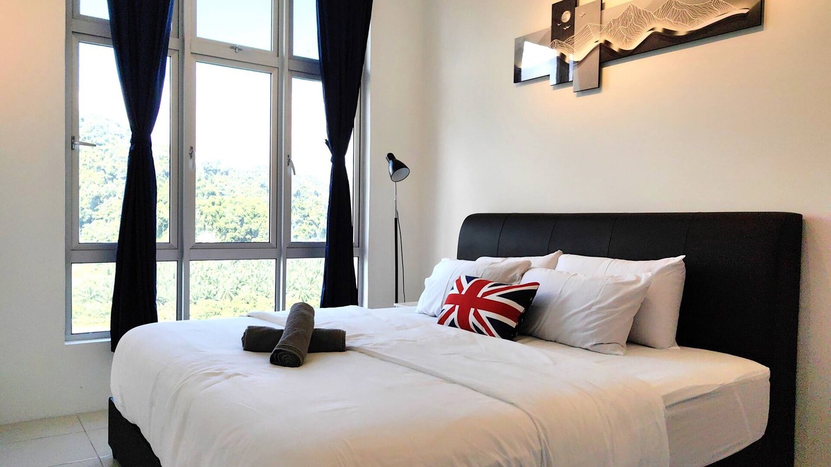 Simee Condo | Geo Suite Ipoh | 2r2b | 6pax | Mountain Sunset View | 7mins Ipoh Old Town