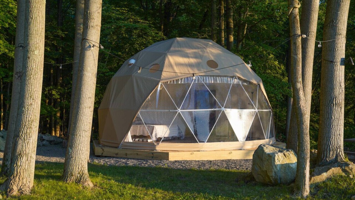 Vernon RV Rental | Geodesic Glamping Dome