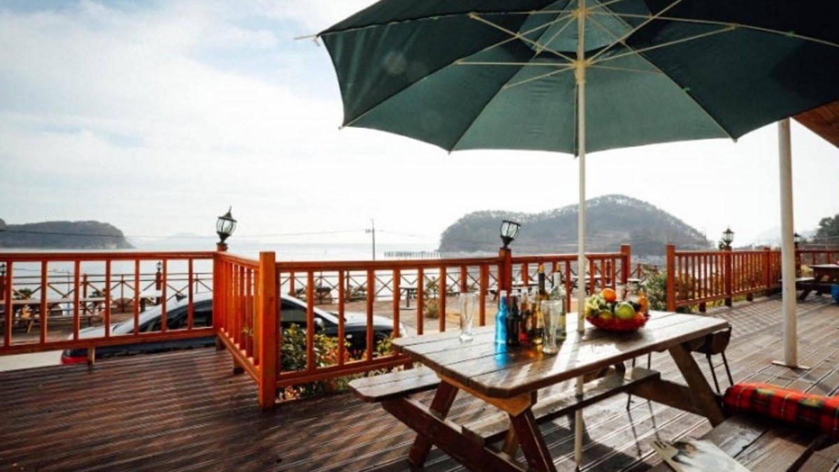Kungnong House | Geoje Island Evada Pension