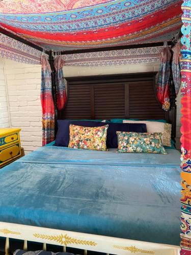 Ramona House | George Gardens