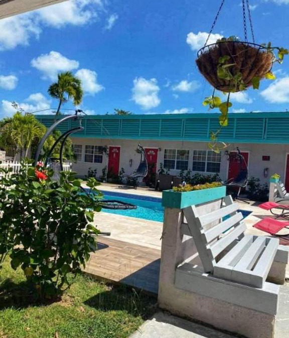 Frederiksted Southeast Hotel | Georges Royal Inn