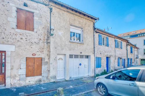 Perigueux House | Georges' terrace