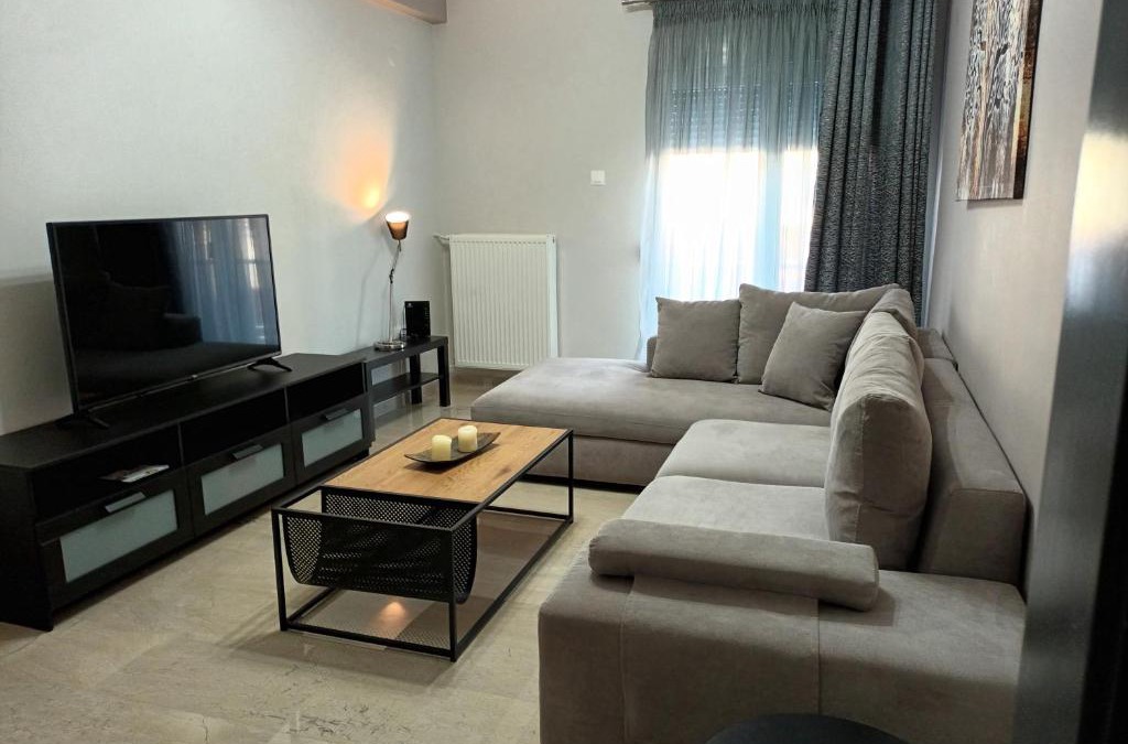 Volos City Centre Apartment | Georgia Apartment