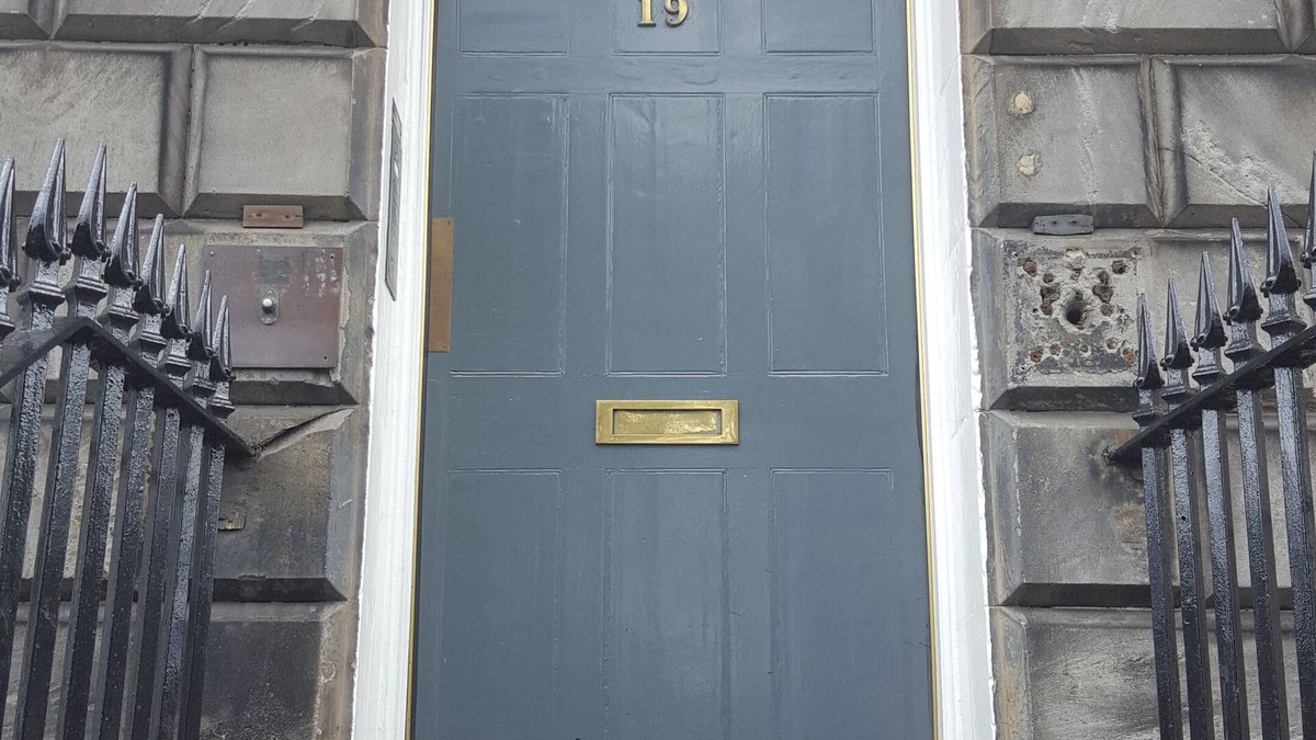 New Town Apartment | Georgian Apartment in the heart of Edinburgh's Newtown.