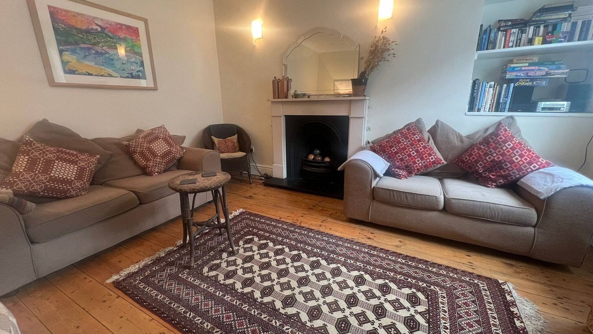Aberaeron House | Georgian Townhouse in centre of Aberaeron, dog friendly