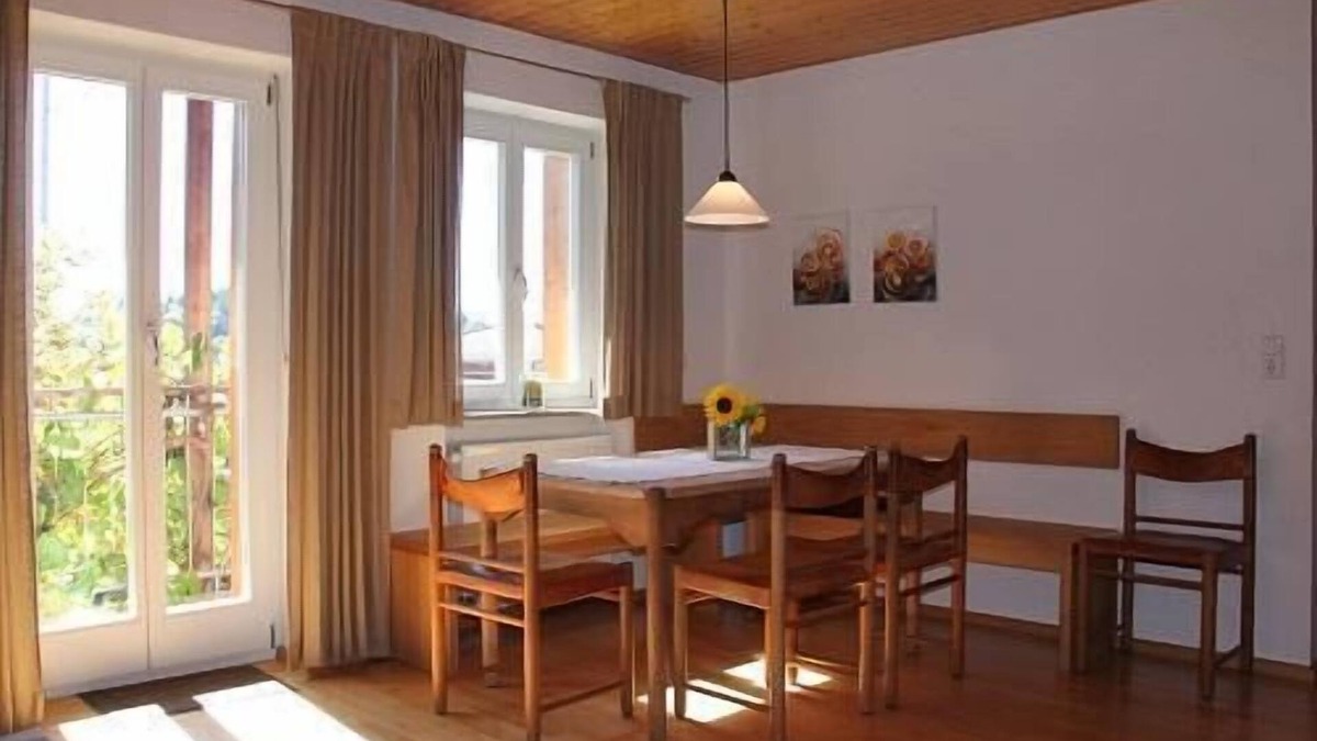 Bohmzwiesel Apartment | Geräumige Ferienwohnung (70m2) auf Erlebnisbauernhof