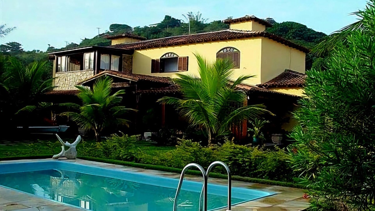 Buzios House | Geribá House with 05 suites, swimming pool, sauna, 2 barbecues 100 meters from the beach