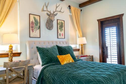 Muenster Bed & Breakfast | German Escape Balcony Patio In Downtown Muenster