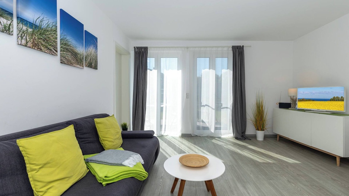 Alt Gaarz Apartment | Geschmackvoll und Hochwertig - Ferienwohnung Ostseeluft
