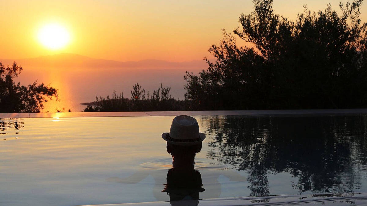 Lefktron Villa | Get away from it allnin pure Mediterranean nature,npeace & luxurynsimply enjoy