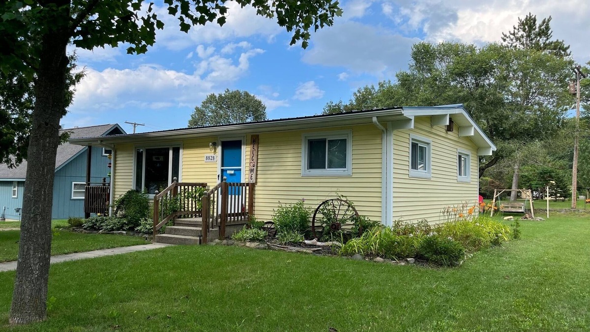 Port Austin Cottage | Get away from it all and relax with a view of Lake Huron in Downtown Port Austin