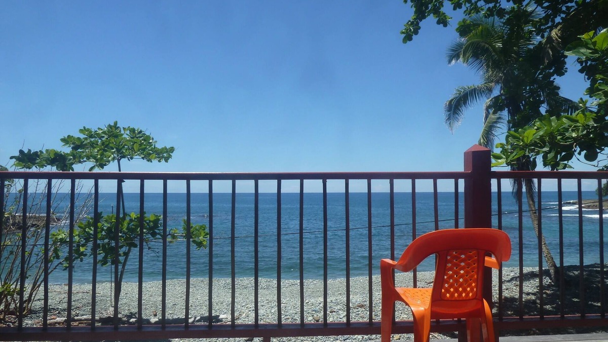 Capurgana House | Get Out From Your Habit In Between Ocean And Jungle