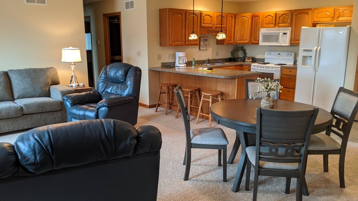 Spirit Lake House | Get Ready.Get Set.Relax!