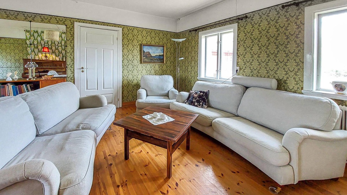 Broby House | Get unforgettable nature experiences at Lake Tydingen