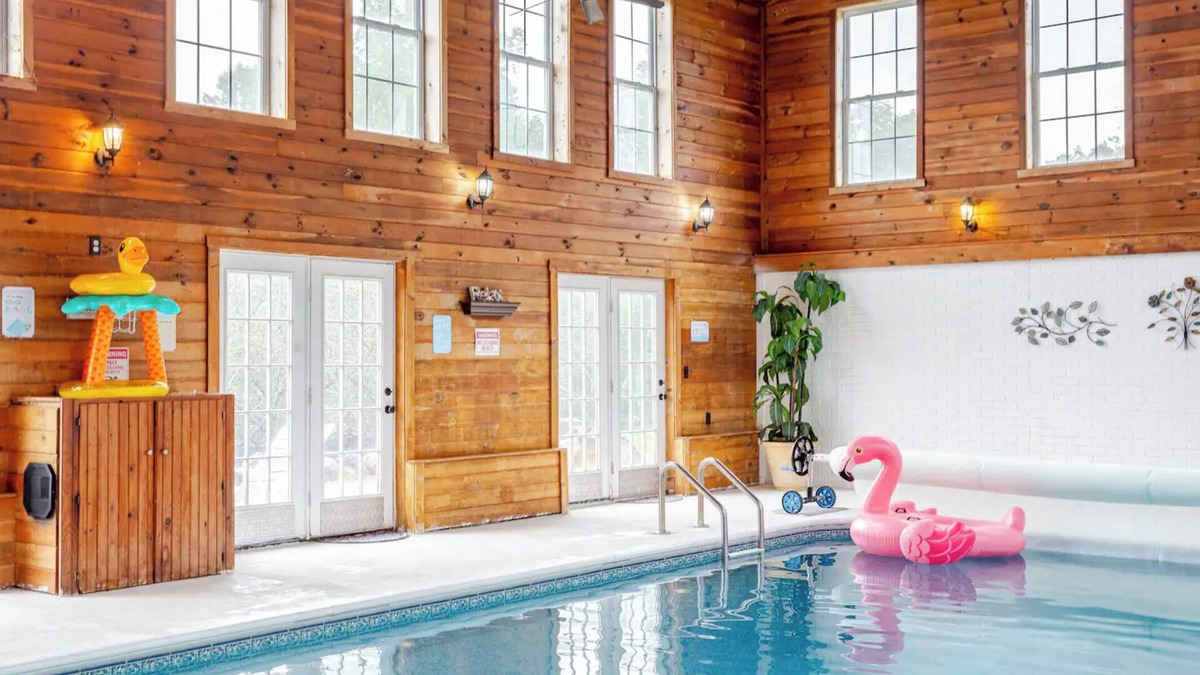 Orrtanna House | Gettysburg's only Heated Indoor Pool year-round! Game Room! Hot Tub extra Cost
