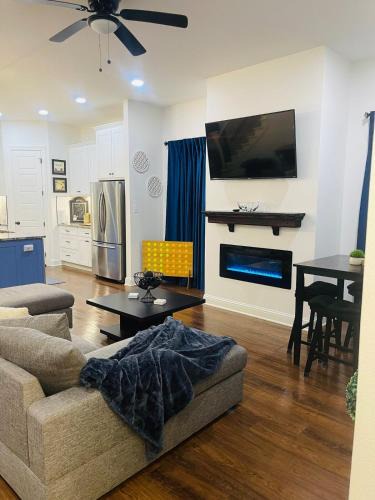 Shreveport House | GGI Retreat Modern Texas Style Home