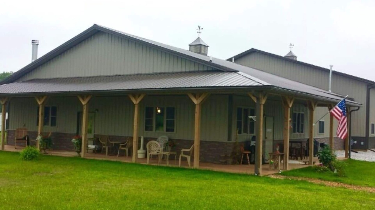 Chandlerville Cabin | Ghost Hollow Lodge