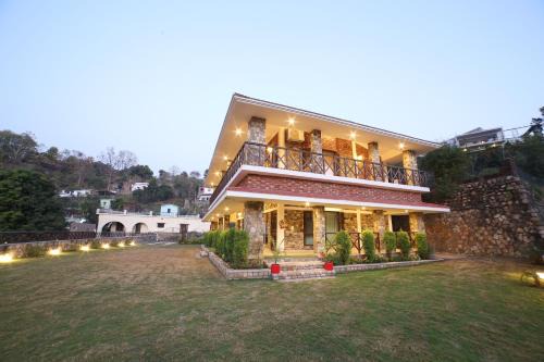 Bigha House | Ghughuti Baasa Home Stay, Dehradun