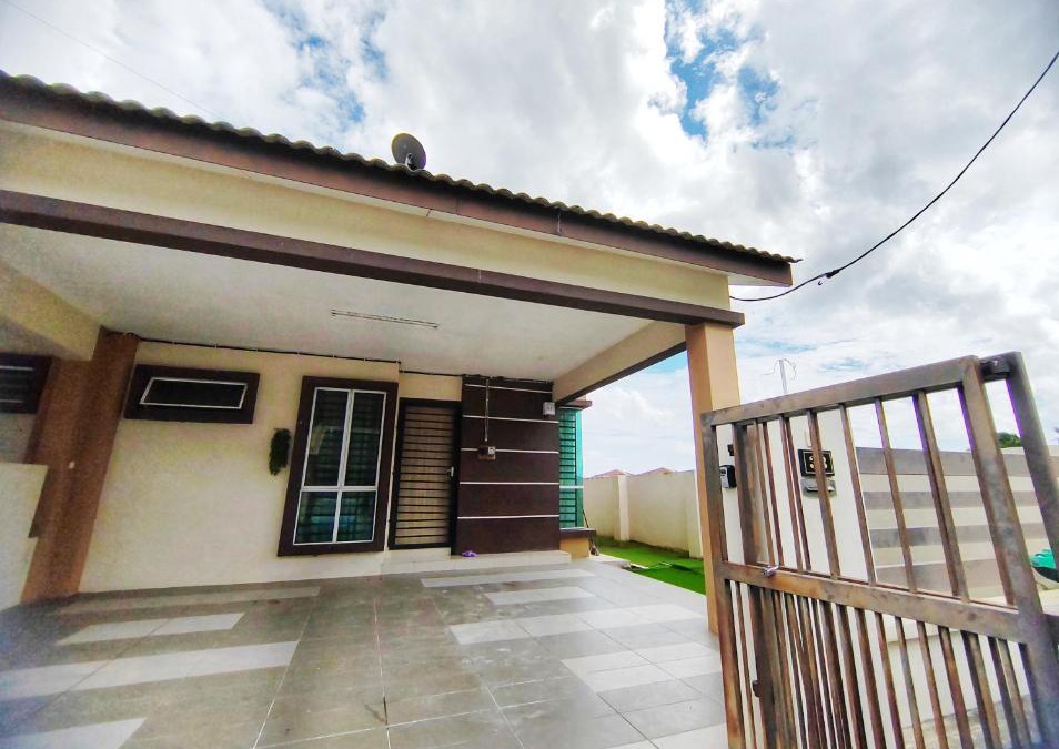 Kota Setar District House | Ghumah by R&P (near Hospital Sultanah Bahiyah)