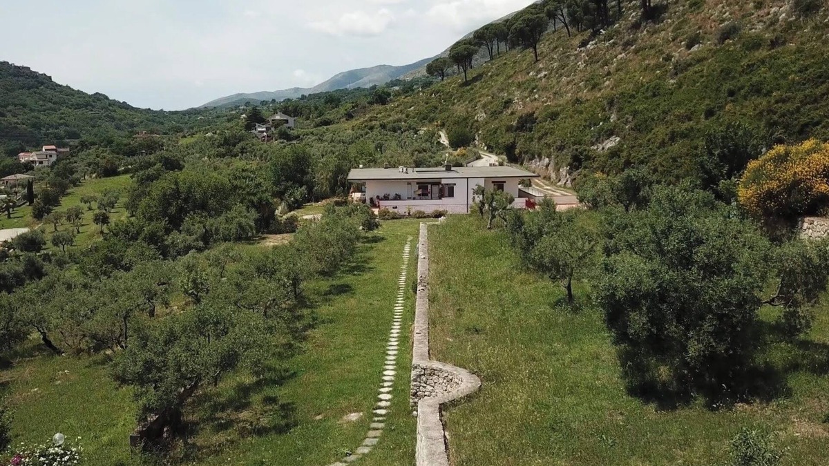 Spigno Saturnia Apartment | Giada Holiday Home - Two Bedroom Apartment Sleeps 4, Balcony and Sea View