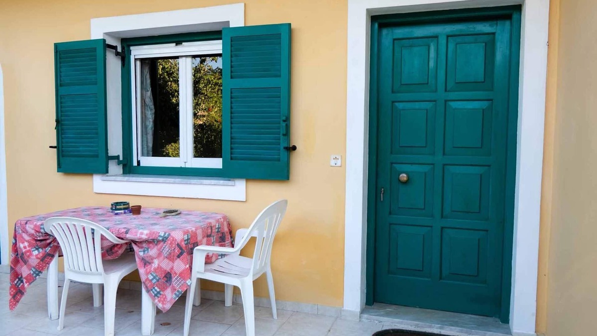 Termenades Apartment | Giannis Apartment 3 Agios Georgios Pagoi Corfu
