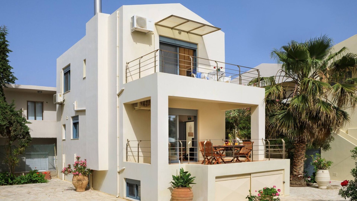 Almyrida Villa | Giannis Beach villa in Almirida,no car needed